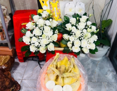 Chuẩn bị mâm lễ cô Sáu cầu tài lộc thế nào cho đúng?