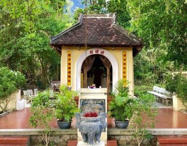 5 bà ngũ hành là ai? Tìm hiểu về miếu Bà Ngũ Hành ở Côn Đảo