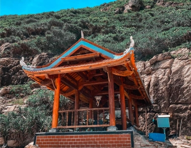Miếu Cô Vân trên Hòn Cau – Địa điểm linh thiêng ít người biết