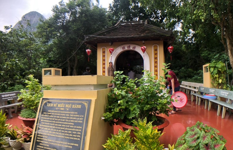 Miếu 5 mẹ Ngũ Hành xin gì