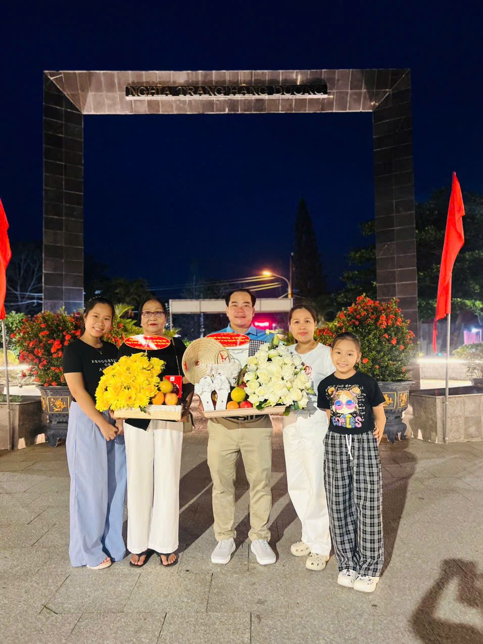 Kinh nghiệm tạ lễ Cô Sáu cho người đi lần đầu