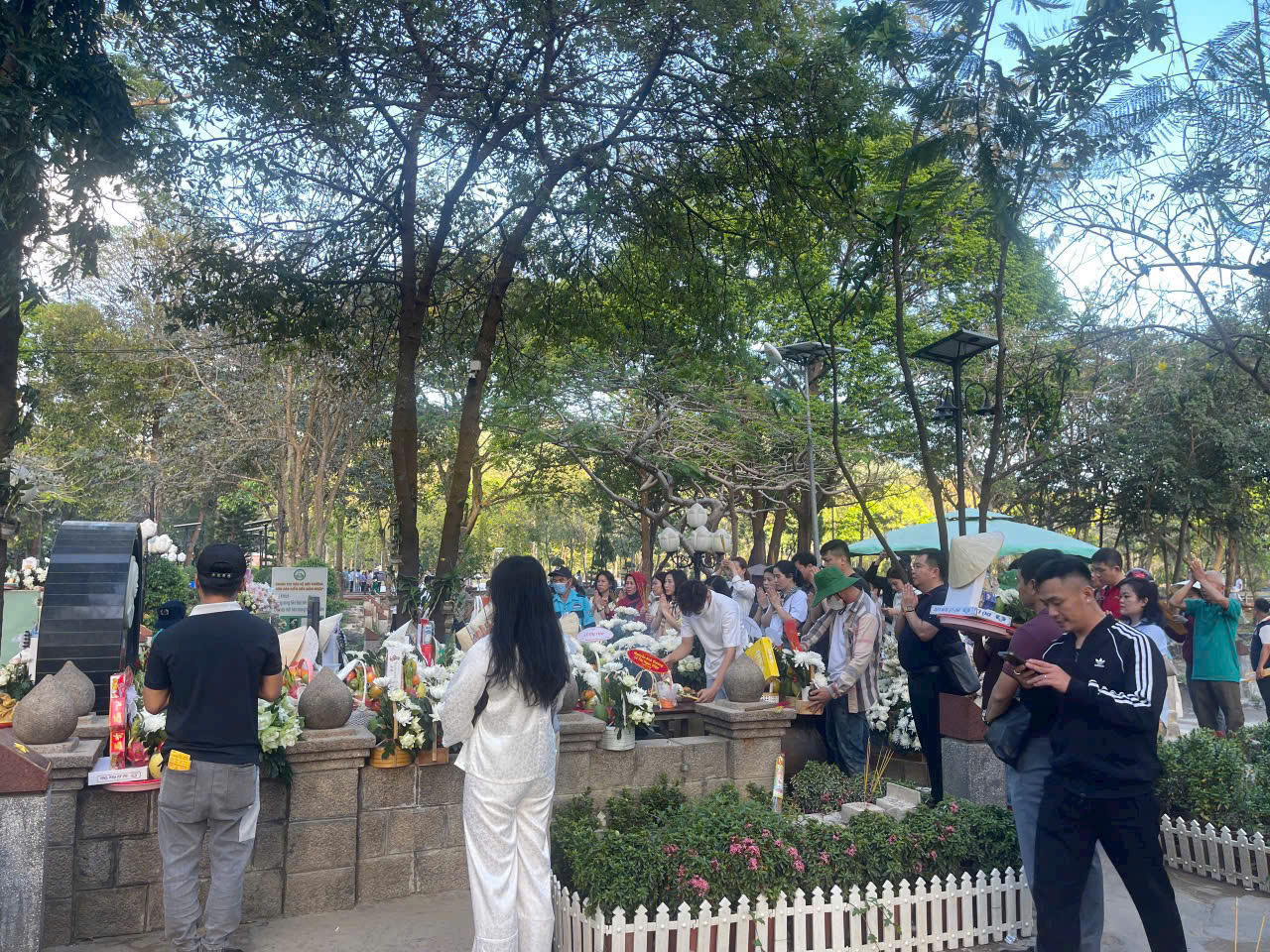 văn khấn mộ cô sáu côn đảo