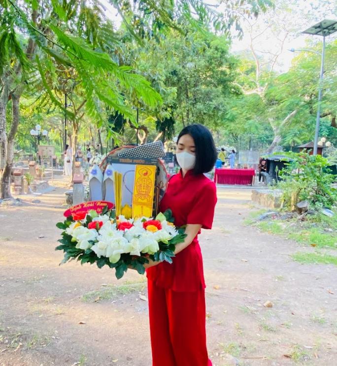 dâng lễ cô sáu côn đảo