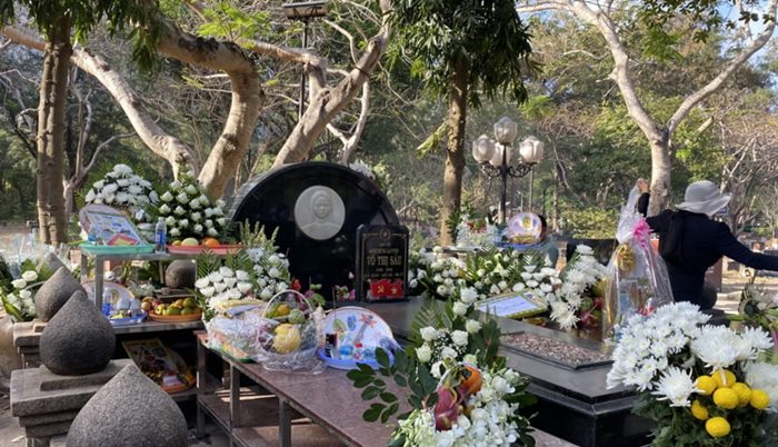 bài văn cúng cô Sáu Côn Đảo