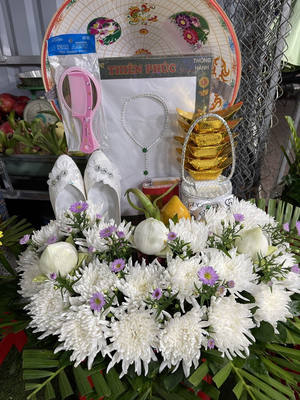 Lễ vật cúng Cô Sáu