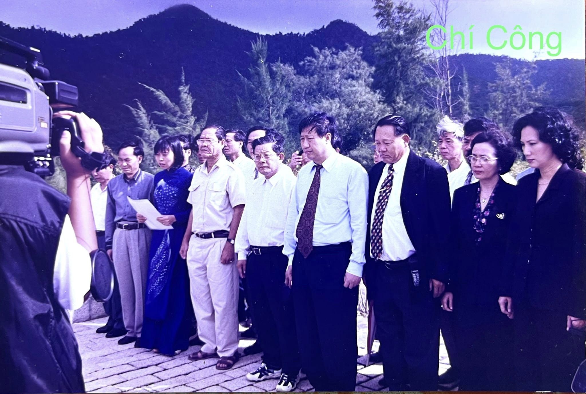 phần mộ chị Võ Thị Sáu trước khi được tôn tạo